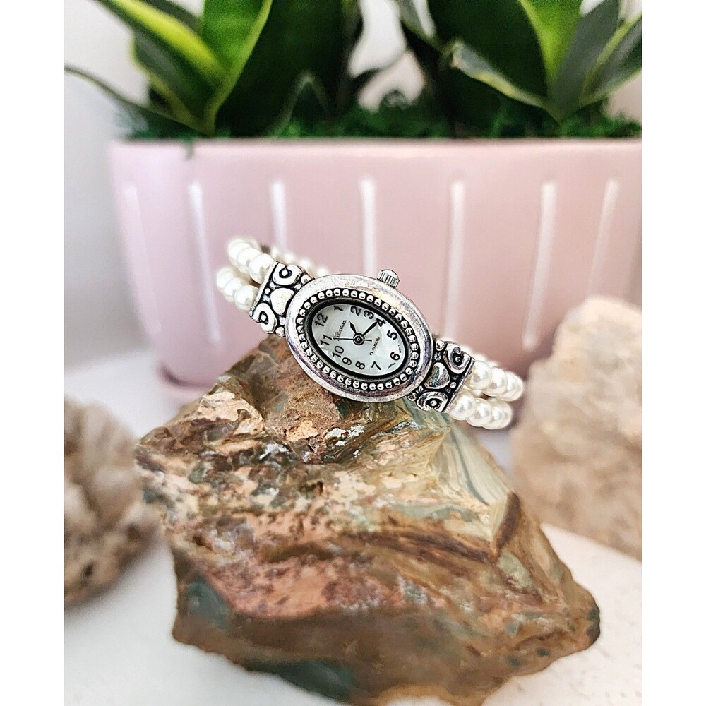Vintage Geneva Platinum Cuff watch - Pealized Face